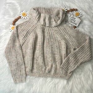 MOOM & MADISON CREAM COWL NECK SWEATER SIZE LARGE